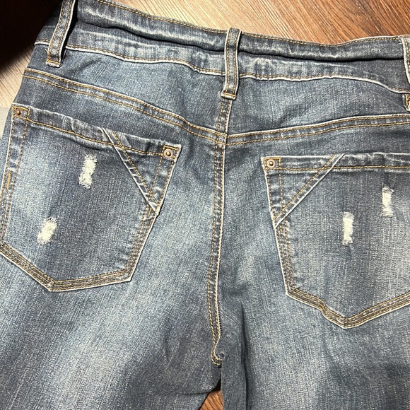 Distressed mid rise ankle jegging - Picture 5 of 5